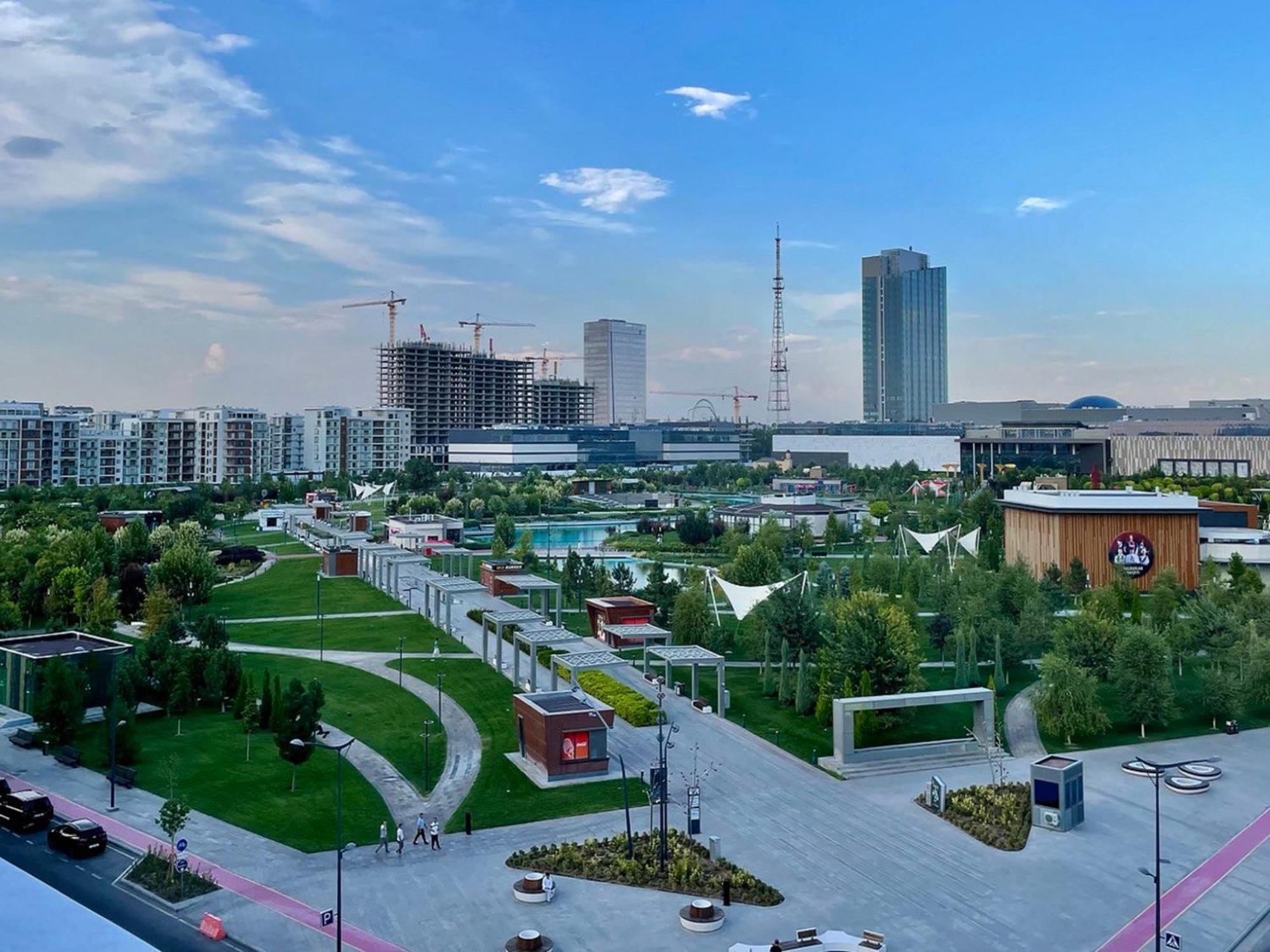 Holiday Inn Tashkent City By Ihg Esterno foto