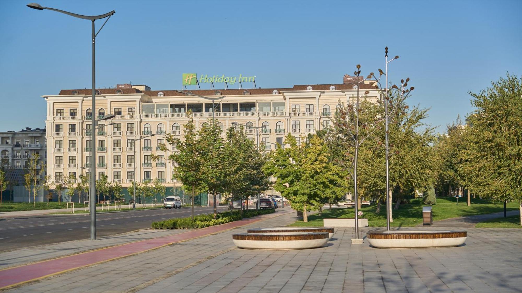 Holiday Inn Tashkent City By Ihg Esterno foto