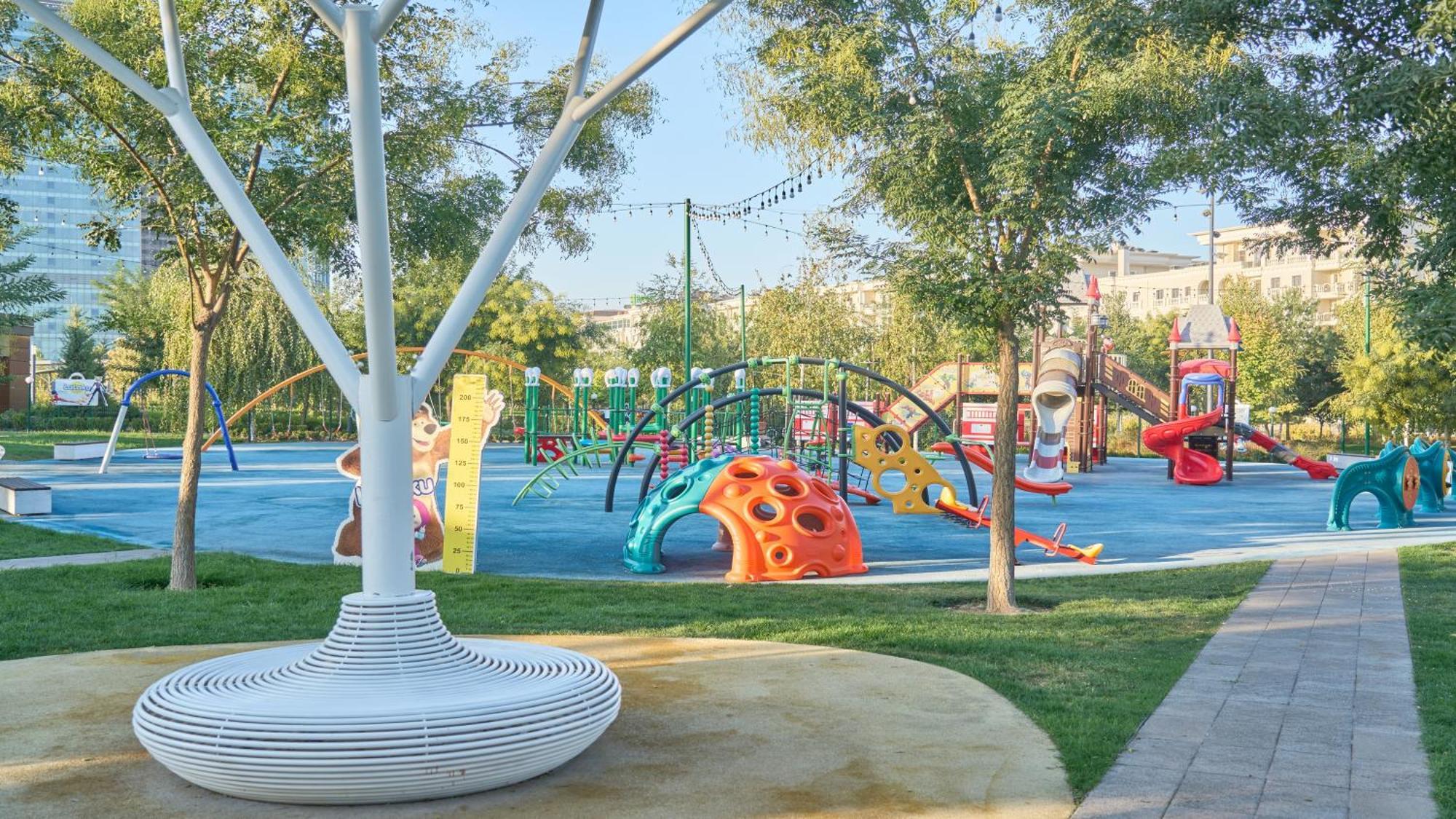 Holiday Inn Tashkent City By Ihg Esterno foto
