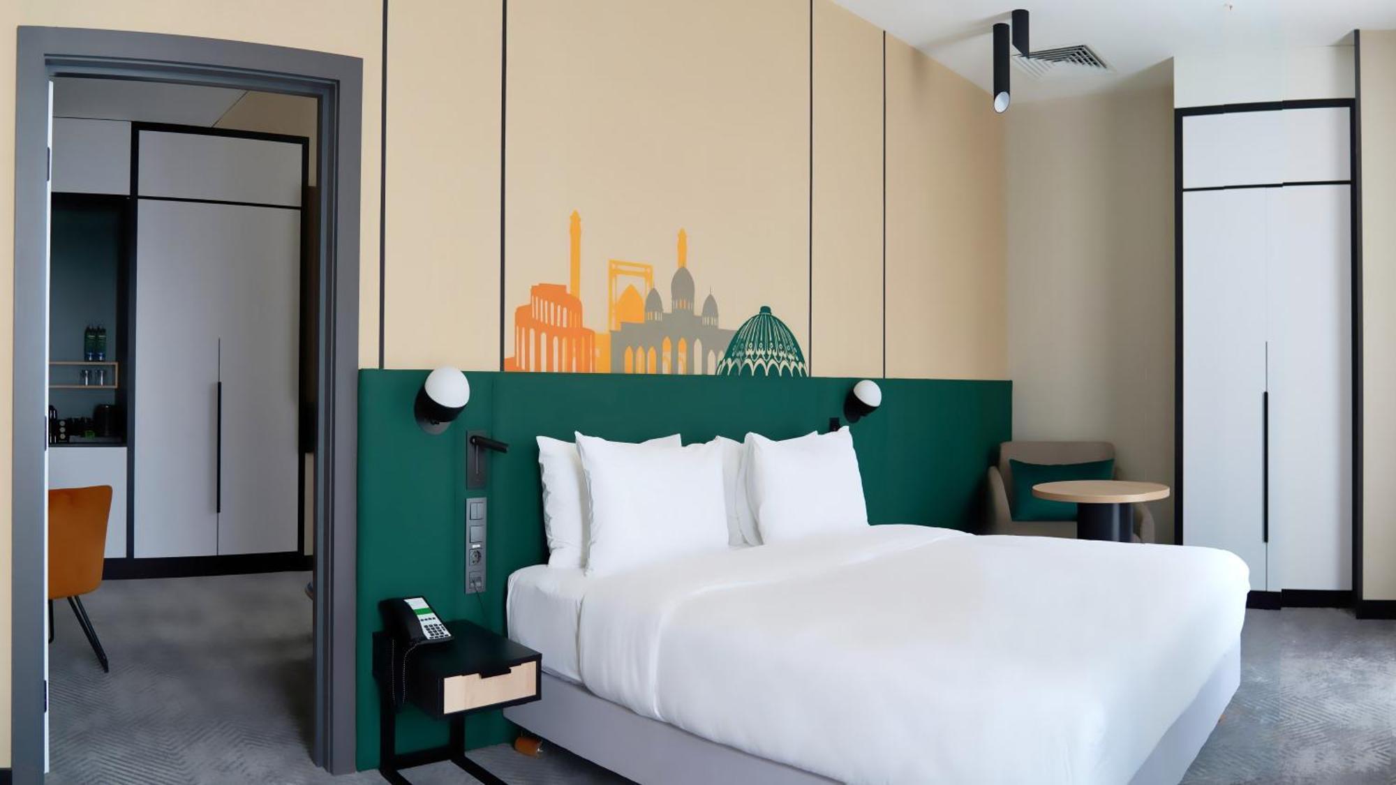 Holiday Inn Tashkent City By Ihg Esterno foto