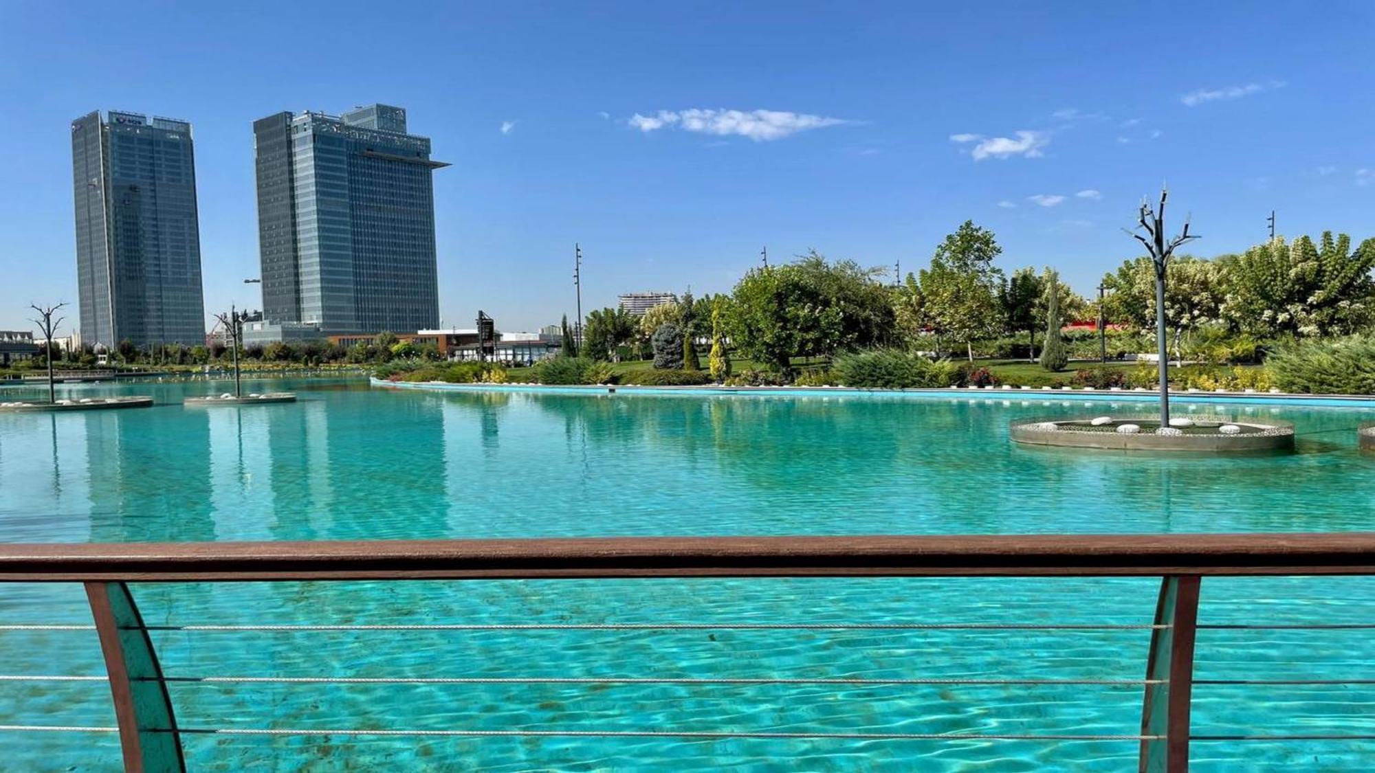 Holiday Inn Tashkent City By Ihg Esterno foto